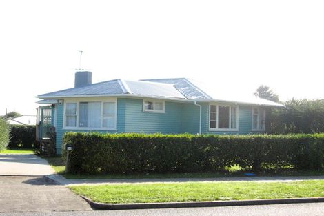 Photo of property in 60 Tawa Crescent, Manurewa, Auckland, 2102