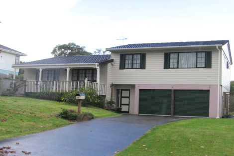 Photo of property in 13 Orinda Close, Botany Downs, Auckland, 2010