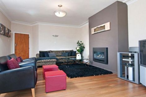 Photo of property in 84 Mellons Bay Road, Mellons Bay, Auckland, 2014