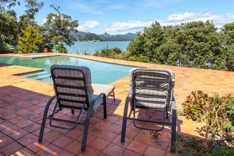 Photo of property in 835 Wyuna Bay Road, Wyuna Bay, Coromandel, 3581