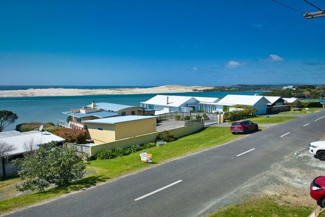 Photo of property in 14 Cheviot Street, Mangawhai Heads, Mangawhai, 0505