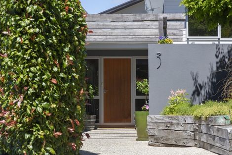 Photo of property in 3 Birch Lane, Queenstown, 9300