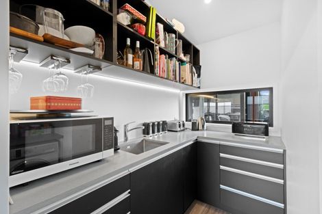 Photo of property in 4 Aquarius Lane, Langs Beach, 0582