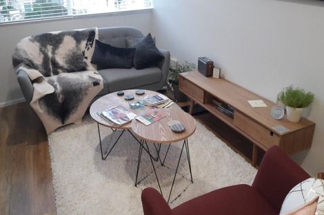 Photo of property in Hume House, 152 The Terrace, Wellington Central, Wellington, 6011