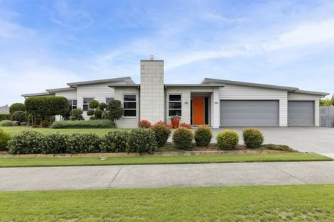 Photo of property in 4 Kotare Grove, Cambridge, 3434