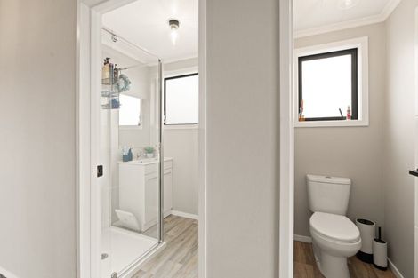 Photo of property in 165 Macandrew Road, South Dunedin, Dunedin, 9012