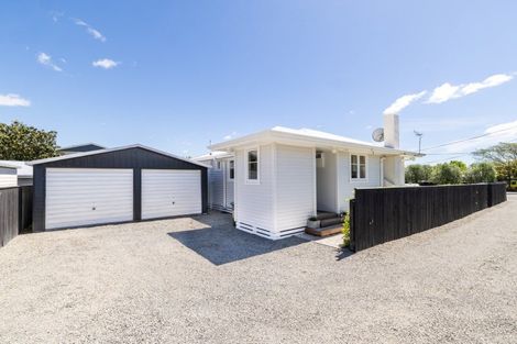 Photo of property in 12 Nimon Street, Havelock North, 4130