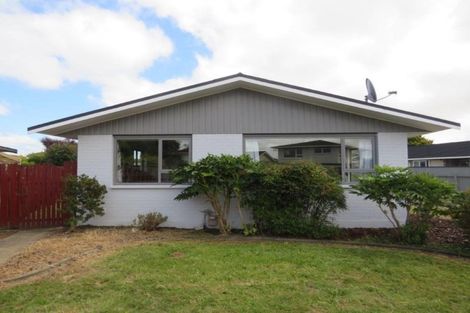 Photo of property in 68 Kennedy Drive, Levin, 5510