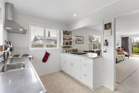 Photo of property in 1 Waterhouse Street, Masterton, 5810