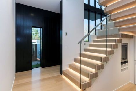 Photo of property in 57 Garden Road, Merivale, Christchurch, 8014