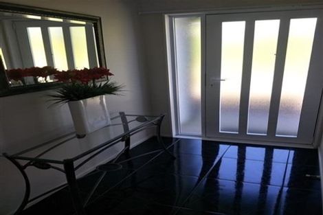 Photo of property in 8 Walmer Grove, Bell Block, New Plymouth, 4312