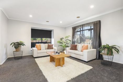 Photo of property in 49 Ayrshire Drive, Grandview Heights, Hamilton, 3200