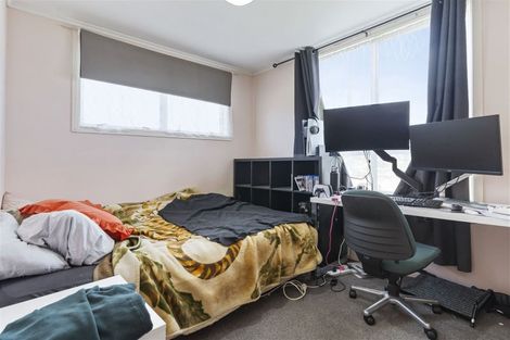 Photo of property in 1/22 Edgeworth Road, Glenfield, Auckland, 0629