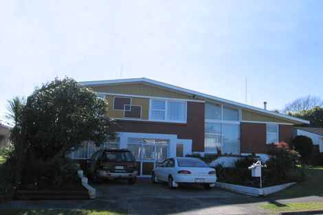 Photo of property in 3 Aotea Place, Chedworth, Hamilton, 3210