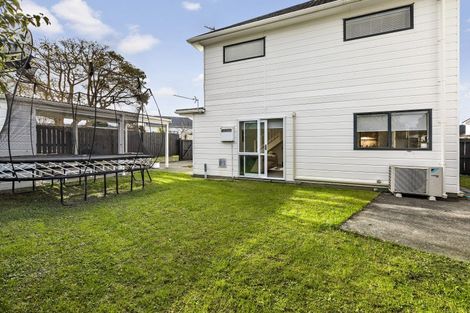 Photo of property in 3/24 Mason Street, Moera, Lower Hutt, 5010