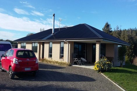 Photo of property in 16 London Street, Kimbolton, Feilding, 4777