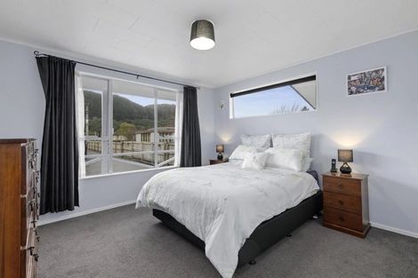 Photo of property in 29 Mcleod Street, Elderslea, Upper Hutt, 5018