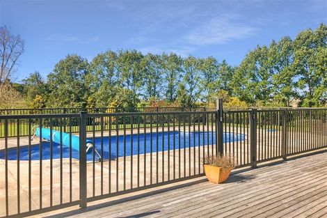 Photo of property in 1416 Dairy Flat Highway, Dairy Flat, Albany, 0794