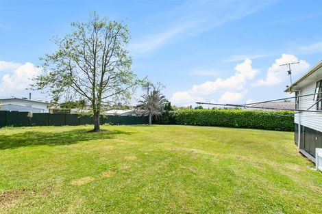 Photo of property in 24 Addison Street, Blockhouse Bay, Auckland, 0600