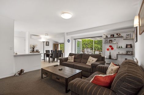 Photo of property in 1/49 Nile Road, Milford, Auckland, 0620