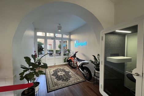 Photo of property in 3b/1 Beresford Square, Auckland Central, Auckland, 1010