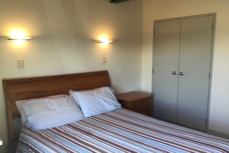 Photo of property in 2/145 Victoria Road, Devonport, Auckland, 0624