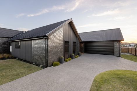 Photo of property in 46 Montiicola Drive, Papamoa Beach, Papamoa, 3118