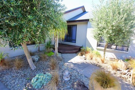 Photo of property in 16 Protea Crescent, Whitianga, 3510