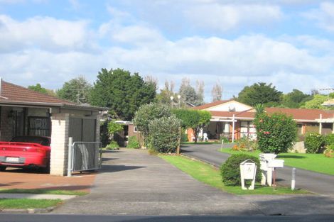 Photo of property in 2/113 Kolmar Road, Papatoetoe, Auckland, 2025
