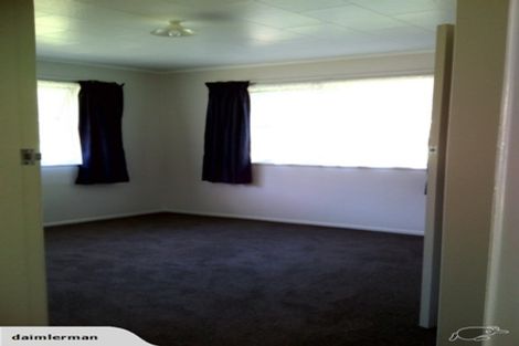 Photo of property in 3/7 Harris Street, New Plymouth, 4310