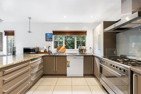 Photo of property in 29 Straven Road, Riccarton, Christchurch, 8011