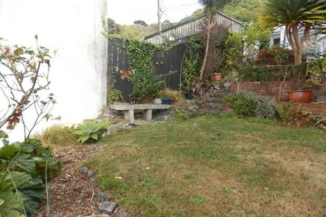 Photo of property in 13 Barton Terrace, Thorndon, Wellington, 6011