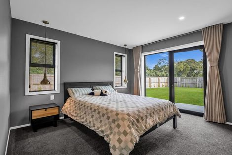 Photo of property in 27 Coutts Way, Fitzherbert, Palmerston North, 4410