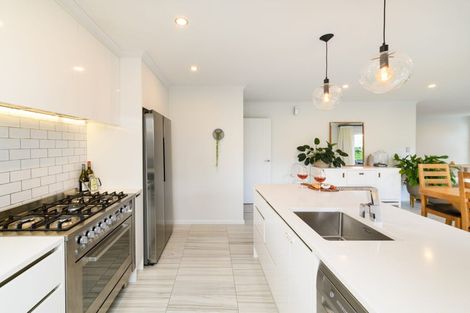 Photo of property in 111 James Line, Kelvin Grove, Palmerston North, 4414