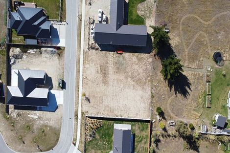 Photo of property in 21 Dingle Street, Lake Hawea, 9382