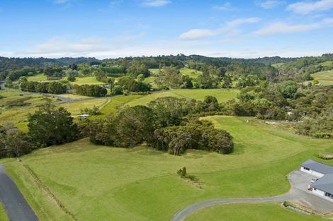 Photo of property in 11 Redvale Rise, Redvale, Auckland, 0794