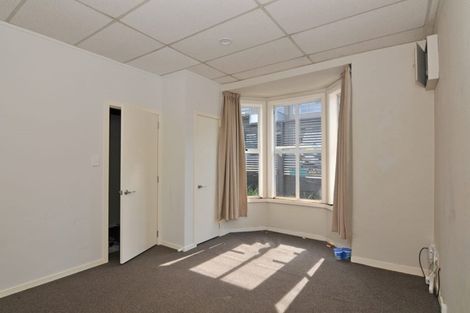 Photo of property in 23 Hanson Street, Mount Cook, Wellington, 6021