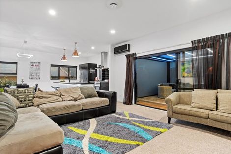 Photo of property in 10 Ellesmere Close, Pyes Pa, Tauranga, 3112