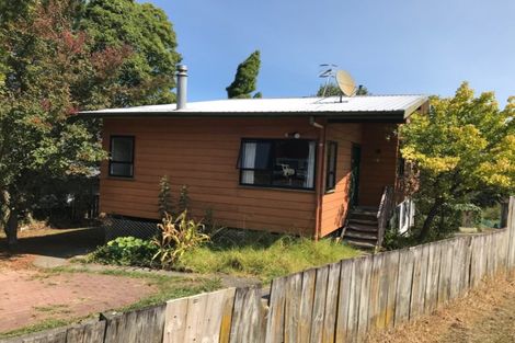 Photo of property in 121 Athena Drive, Totara Vale, Auckland, 0629