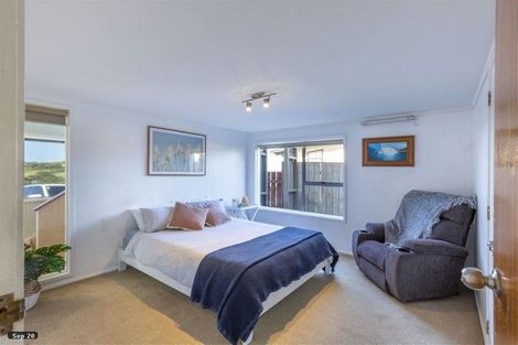 Photo of property in 9 Everard Avenue, Army Bay, Whangaparaoa, 0930