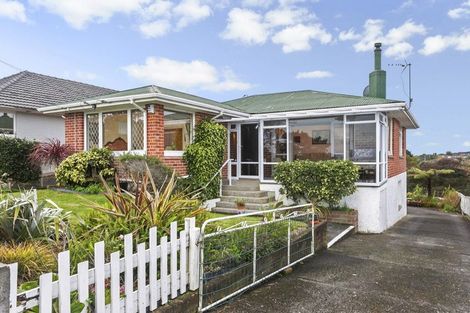 Photo of property in 63 Taunton Terrace, Blockhouse Bay, Auckland, 0600
