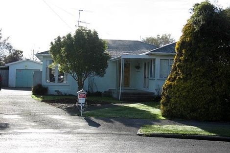 Photo of property in 10 Weka Place, Masterton, 5810
