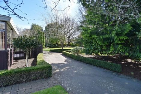 Photo of property in 361 Gardiners Road, Harewood, Christchurch, 8051