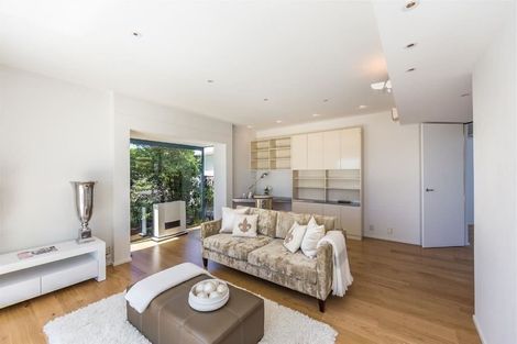 Photo of property in 142 Scarborough Road, Scarborough, Christchurch, 8081