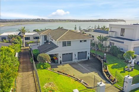 Photo of property in 85 Waller Avenue, Bucklands Beach, Auckland, 2012