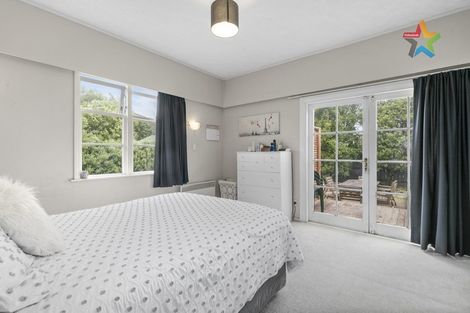 Photo of property in 11 Godley Street, Waterloo, Lower Hutt, 5011