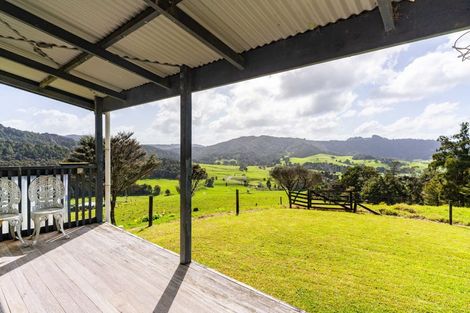 Photo of property in 627 Helmsdale Road, Waipu, 0582