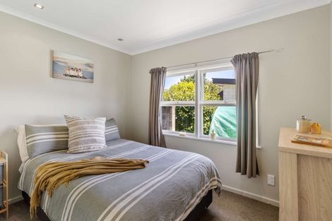 Photo of property in 22 Dickens Street, Stoke, Nelson, 7011