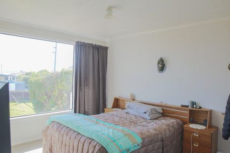 Photo of property in 17 Spencer Street, Bluff, 9814