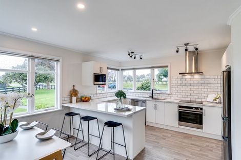 Photo of property in 9 Gavin Black Street, Meeanee, Napier, 4112